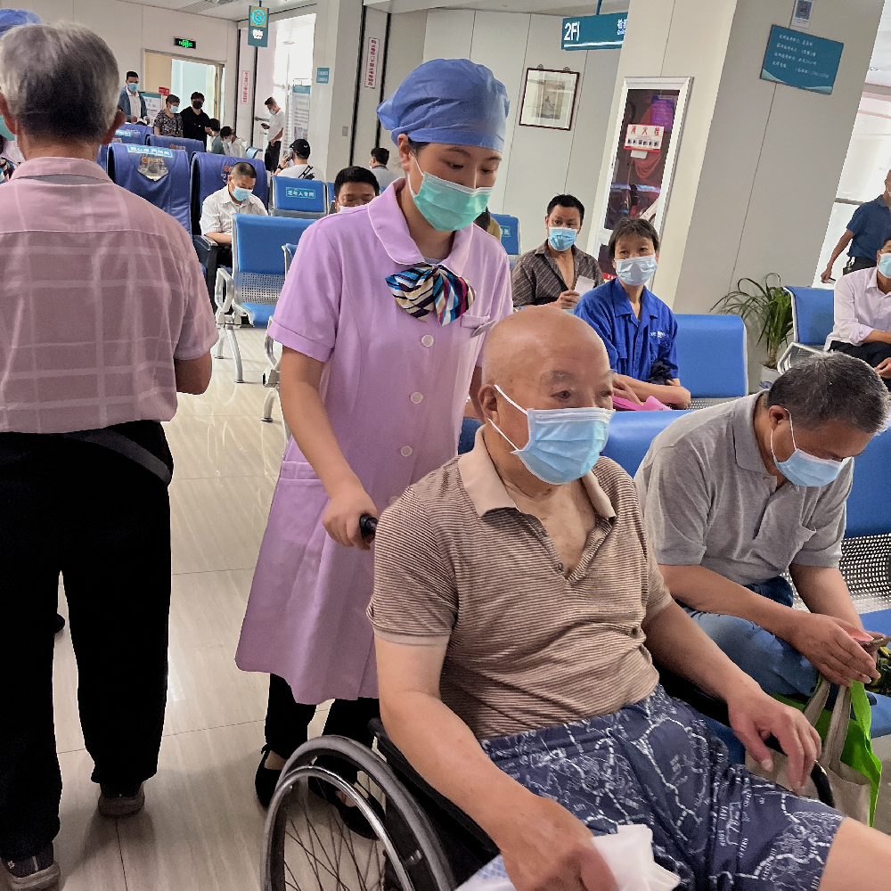 小小举动，温暖人心