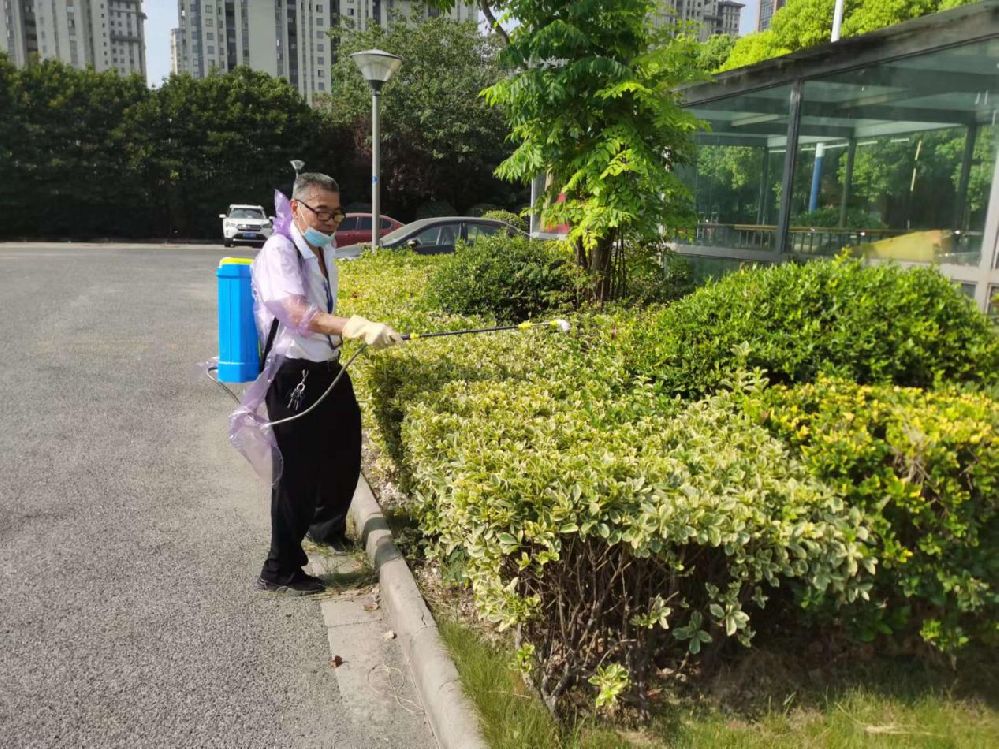 “地毯式”消毒消杀  打造洁净生活新环境
