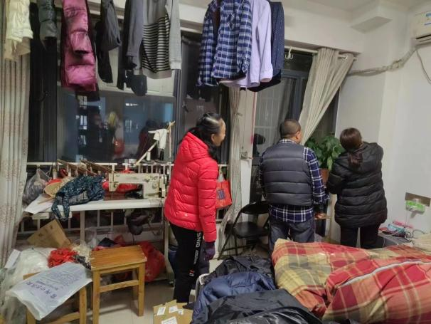 争分夺秒灭火情 真情服务暖人心