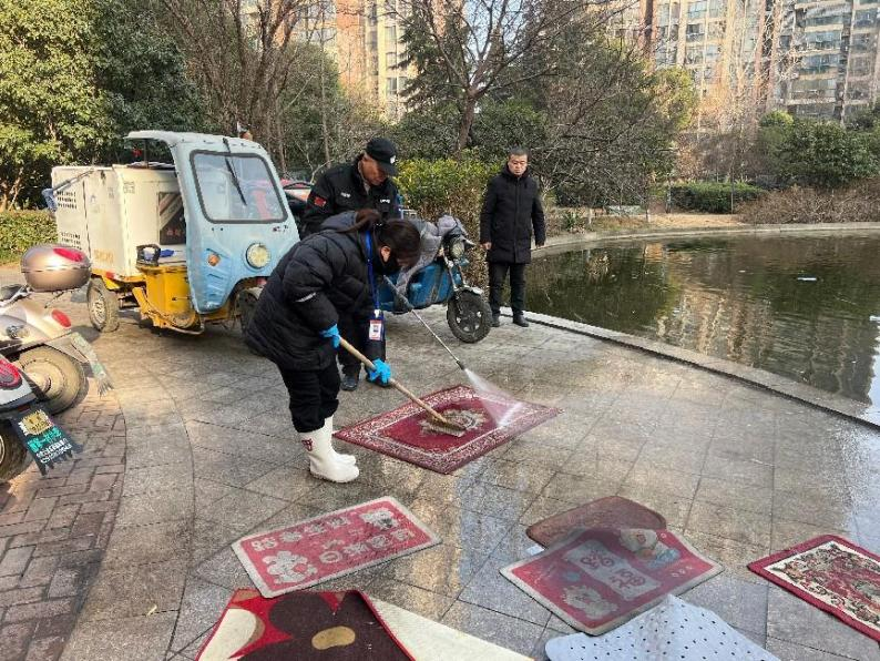 迎乙巳新年，物业“净”心守护