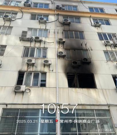 小区“火”情，物业在前
