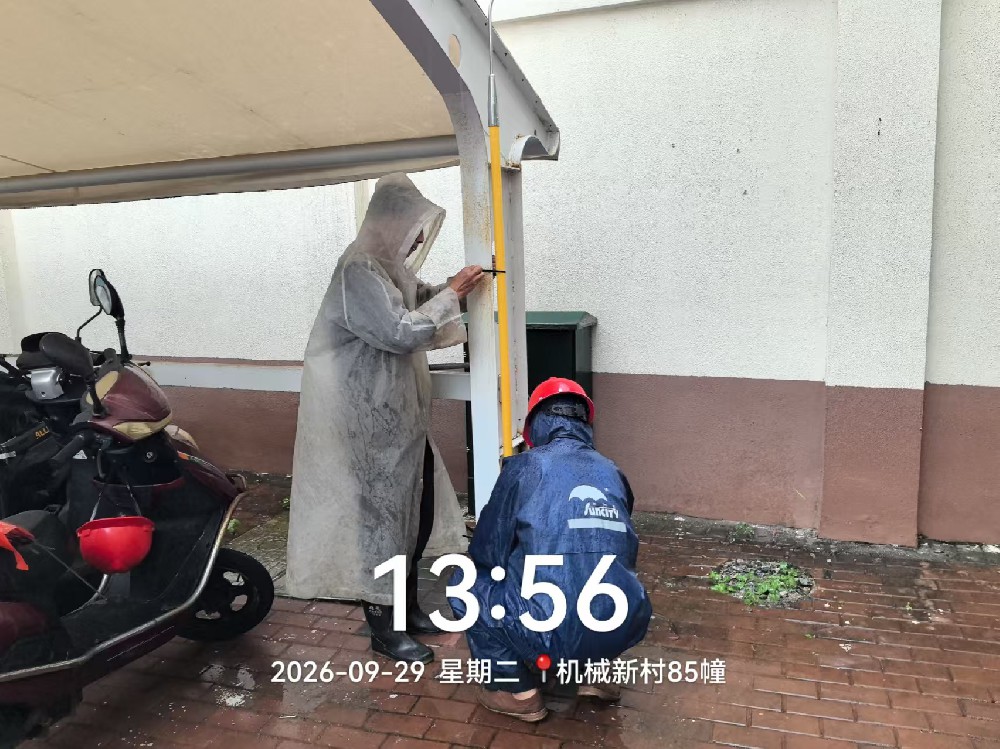 筑牢安全防线 守护平安过节｜扎实开展节前电动车消防安全整治工作